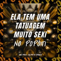 Ela Tem uma Tatuagem Muito Sexi no Popóti