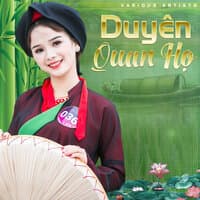 Tay tiên chuốc chén rượu đào