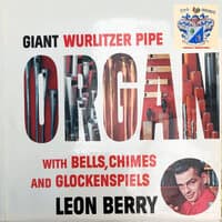 Giant Wurlitzer Pipe Organ