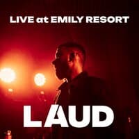 LIVE at EMILY RESORT