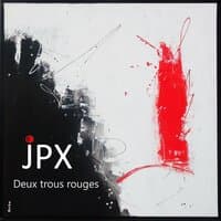 Deux trous rouges