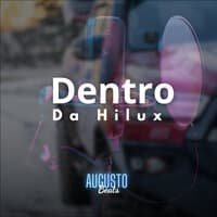 Dentro da Hilux